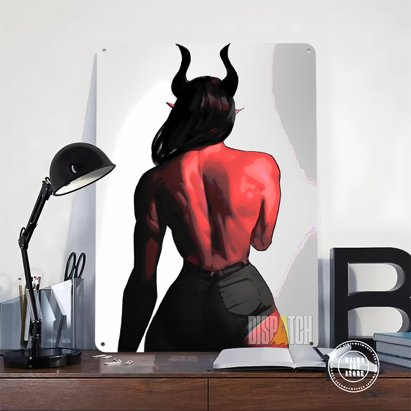 Mulher Demônio de Pele Vermelh - Women Accessories Poster avaliação e preço
