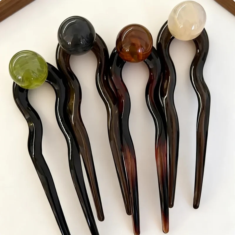 Grampo de Cabelo em Acrílico c - Women Accessories Trendy avaliação e preço